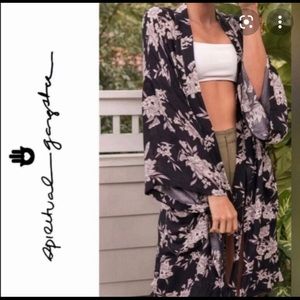 Spiritual Gangster Black Floral Kimono